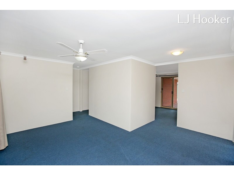 37 Mayflower Close, Port Kennedy WA 6172