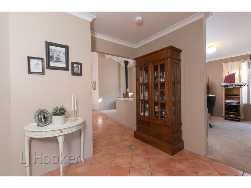 6 Panama Place, Safety Bay WA 6169