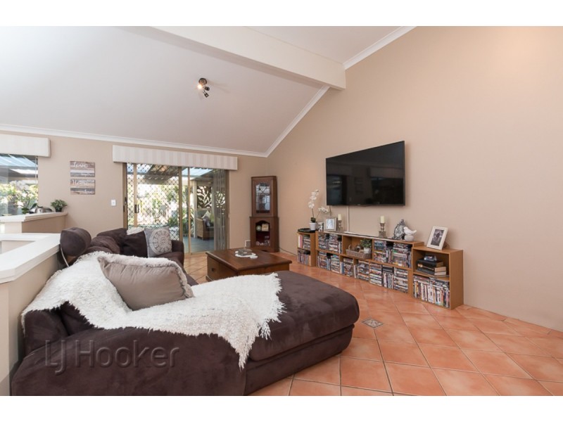 6 Panama Place, Safety Bay WA 6169