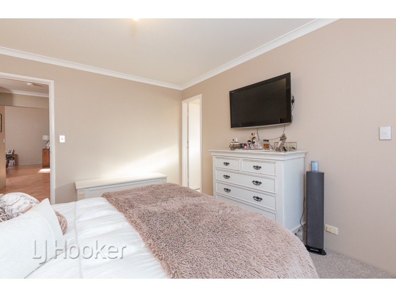 6 Panama Place, Safety Bay WA 6169