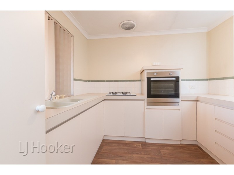 12/10 Nabberu Loop, Cooloongup WA 6168