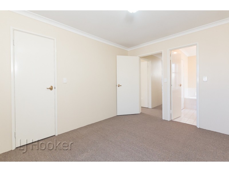 12/10 Nabberu Loop, Cooloongup WA 6168