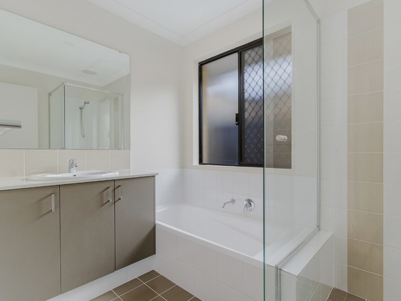 140 Pleasantview Parade, Baldivis WA 6171