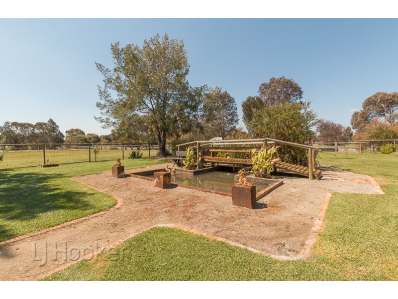 88 Malek Drive, Mardella WA 6125