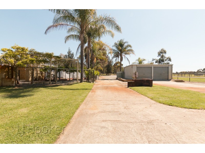 88 Malek Drive, Mardella WA 6125