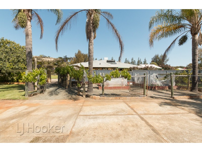 88 Malek Drive, Mardella WA 6125