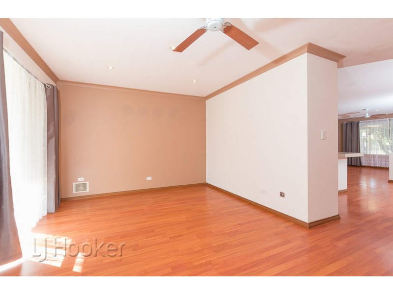 11 Gandesa Green, Port Kennedy WA 6172