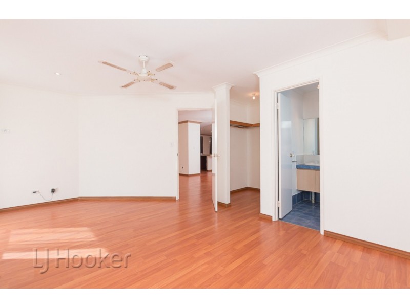 11 Gandesa Green, Port Kennedy WA 6172