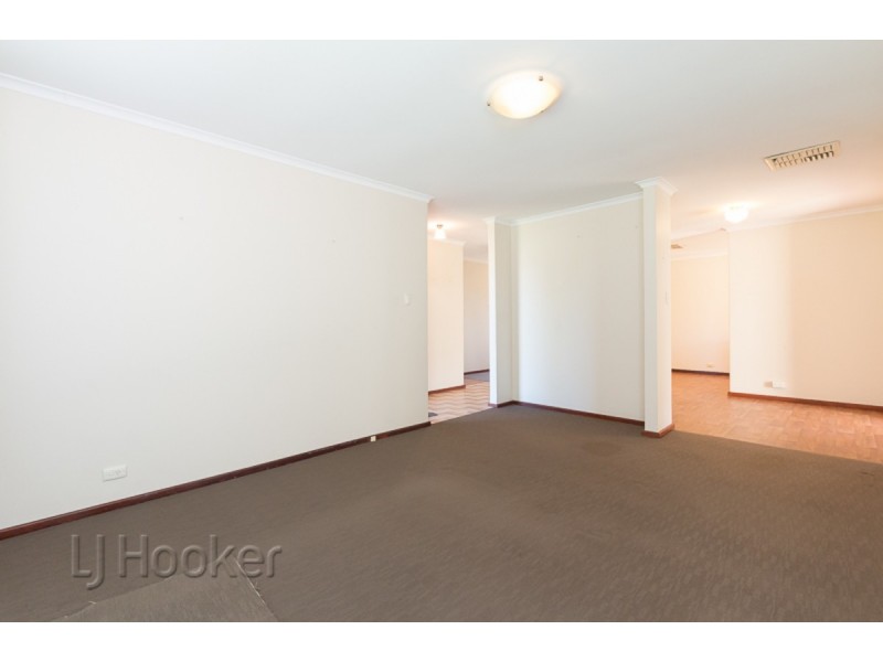 17 Linville Avenue, Cooloongup WA 6168