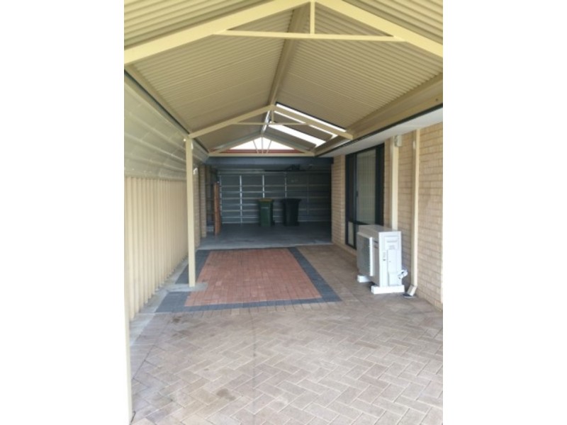 12 Freeling Road, Port Kennedy WA 6172