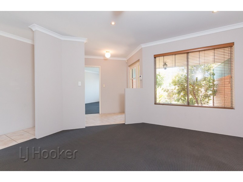 4 Carpentaria Way, Port Kennedy WA 6172