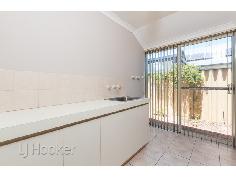 4 Carpentaria Way, Port Kennedy WA 6172