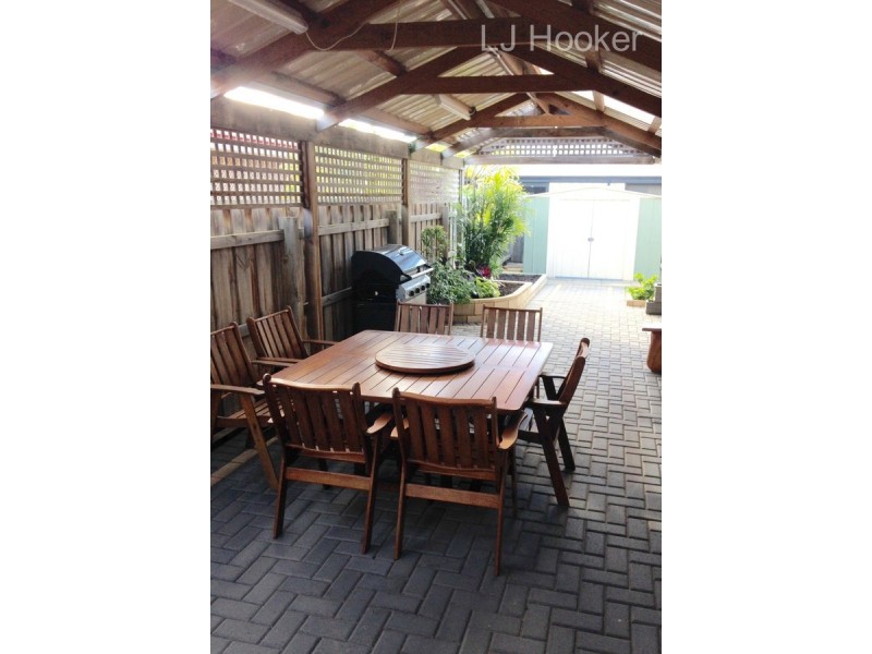 31 Boyle Avenue, Rockingham WA 6168