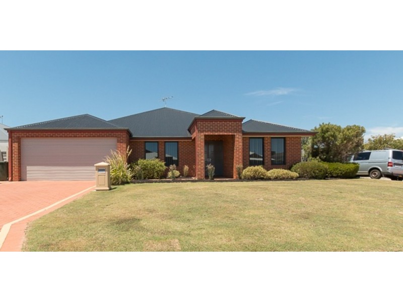 5 Quandong Parkway, Halls Head WA 6210