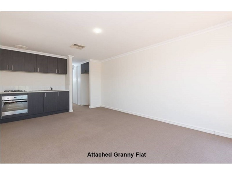 5 Quandong Parkway, Halls Head WA 6210