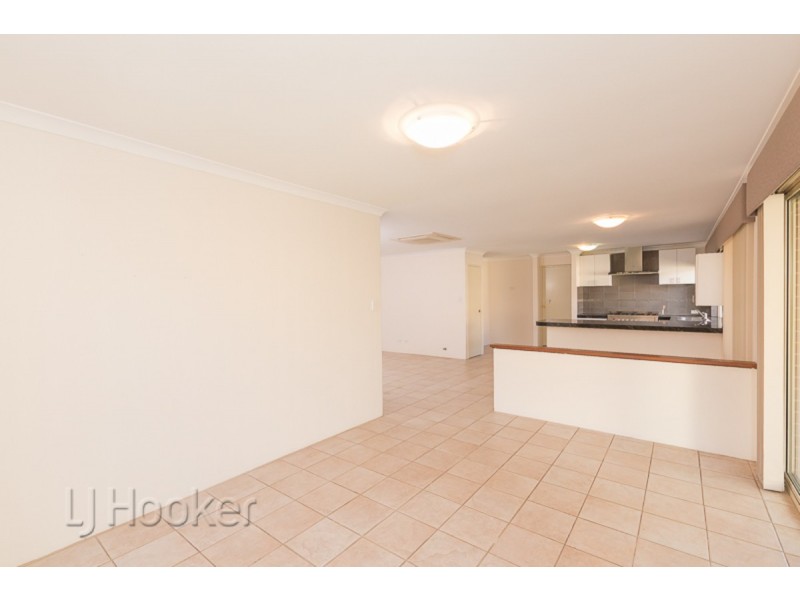 17 Mayflower Close, Port Kennedy WA 6172