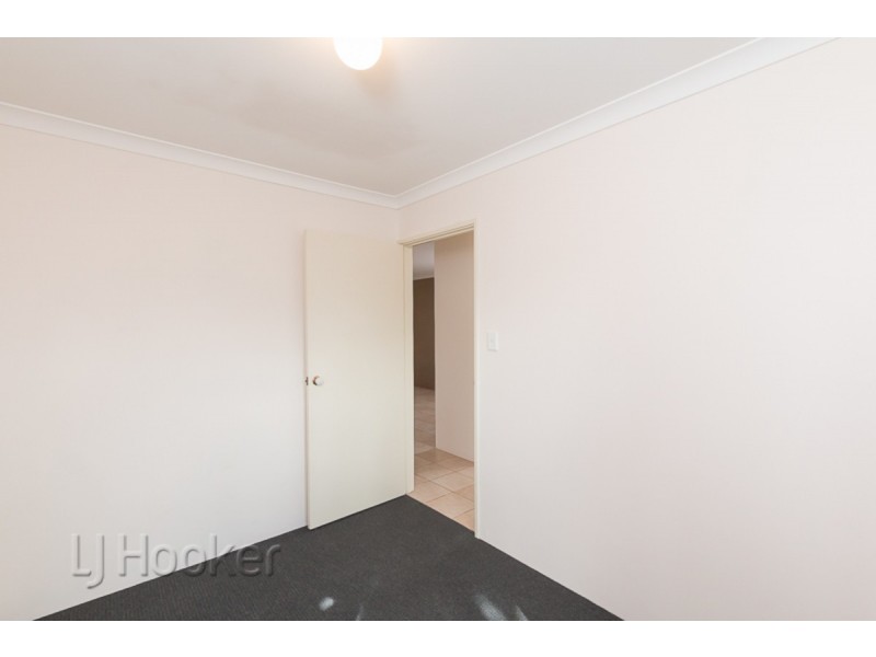 17 Mayflower Close, Port Kennedy WA 6172