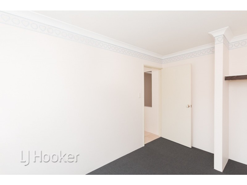 17 Mayflower Close, Port Kennedy WA 6172