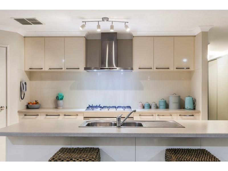 33 Bristlebird Approach, Baldivis WA 6171