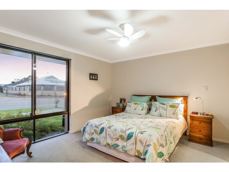 33 Bristlebird Approach, Baldivis WA 6171