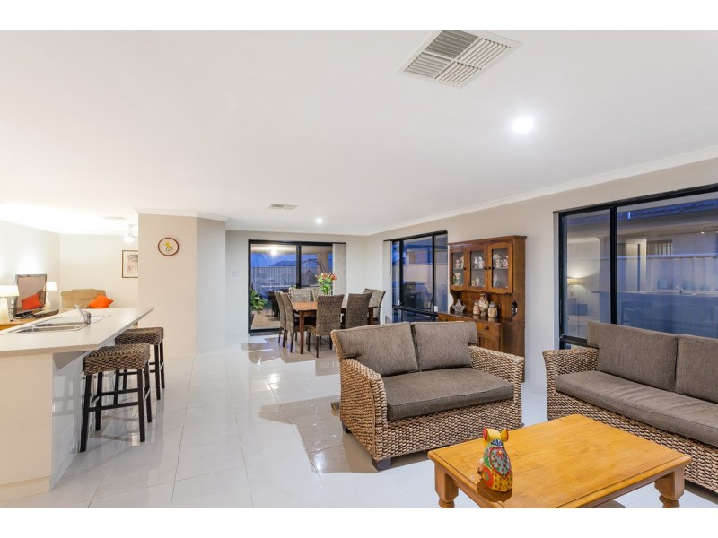 33 Bristlebird Approach, Baldivis WA 6171