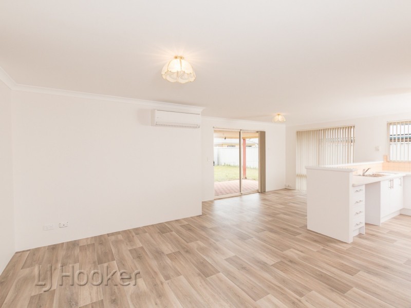 12 Seaspray Place, Waikiki WA 6169