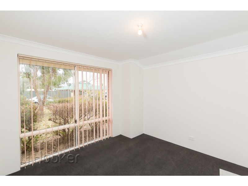 12 Seaspray Place, Waikiki WA 6169