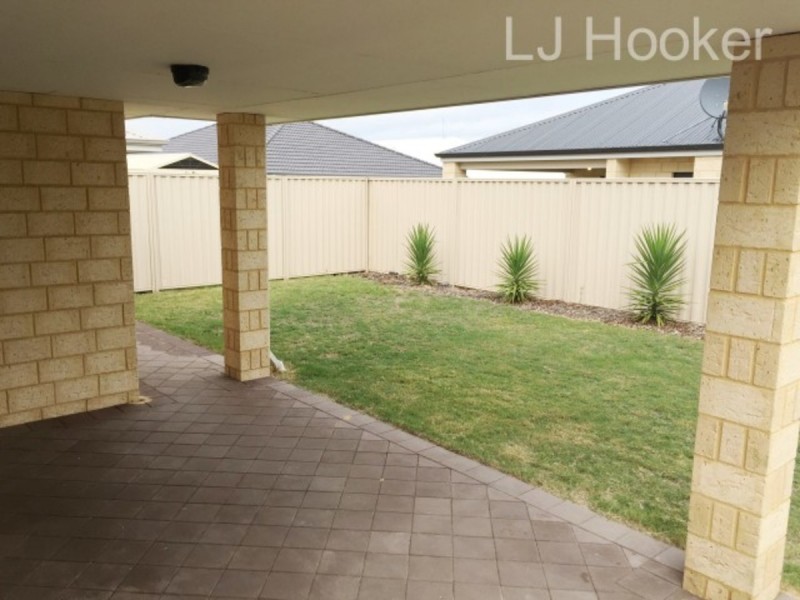 71 Lennox Drive, Secret Harbour WA 6173