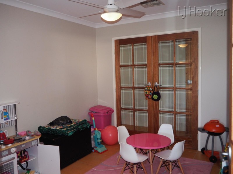 24 Ridge Boulevard, Baldivis WA 6171