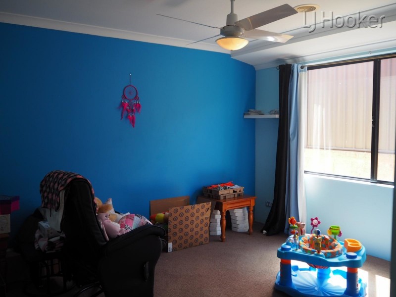 24 Ridge Boulevard, Baldivis WA 6171