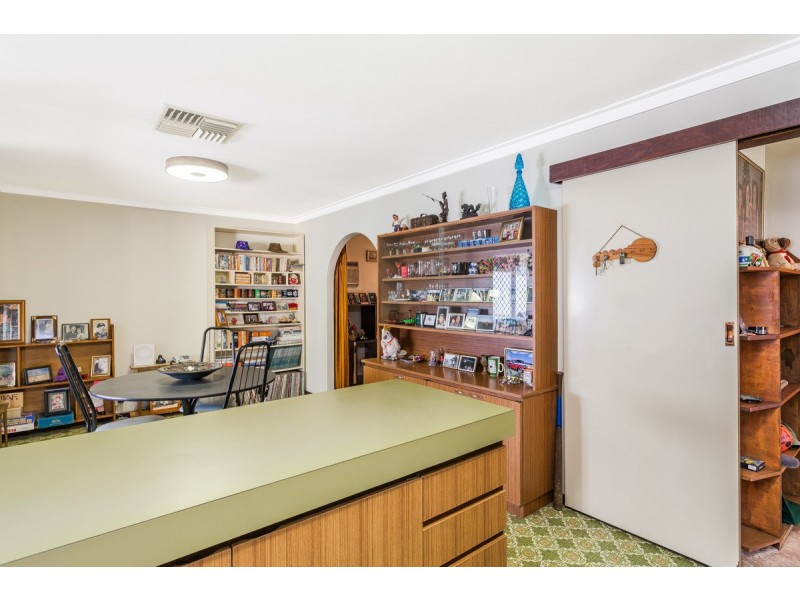 1 Hawkins Street, Rockingham WA 6168