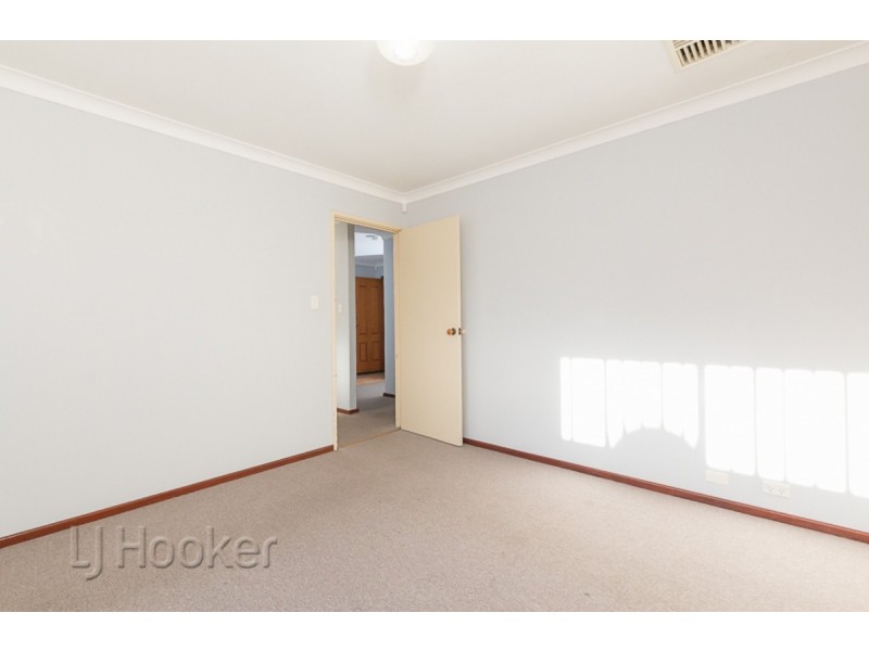 13 Nabberu Loop, Cooloongup WA 6168