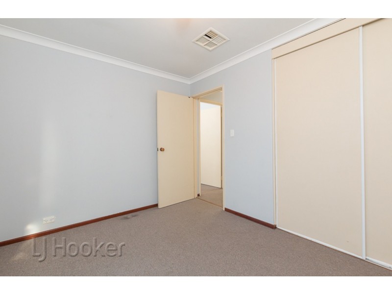 13 Nabberu Loop, Cooloongup WA 6168