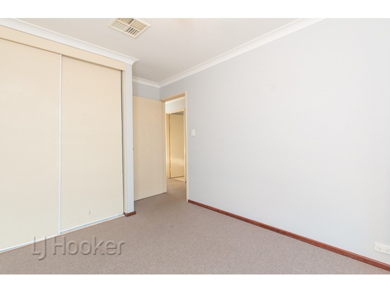 13 Nabberu Loop, Cooloongup WA 6168