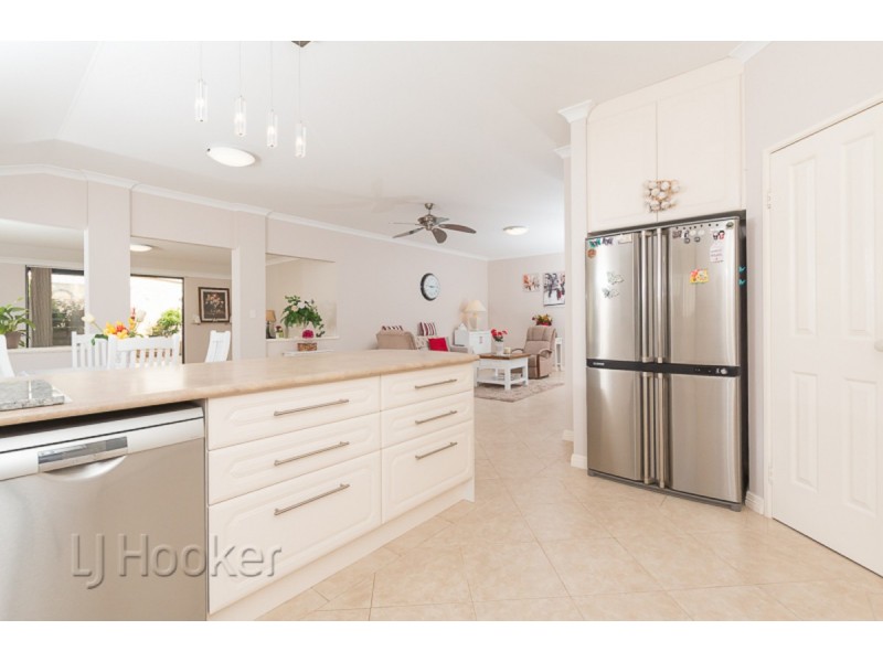 14 Hoskin Way, Baldivis WA 6171