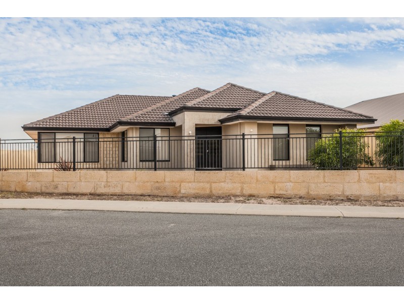 14 Cheney Loop, Secret Harbour WA 6173