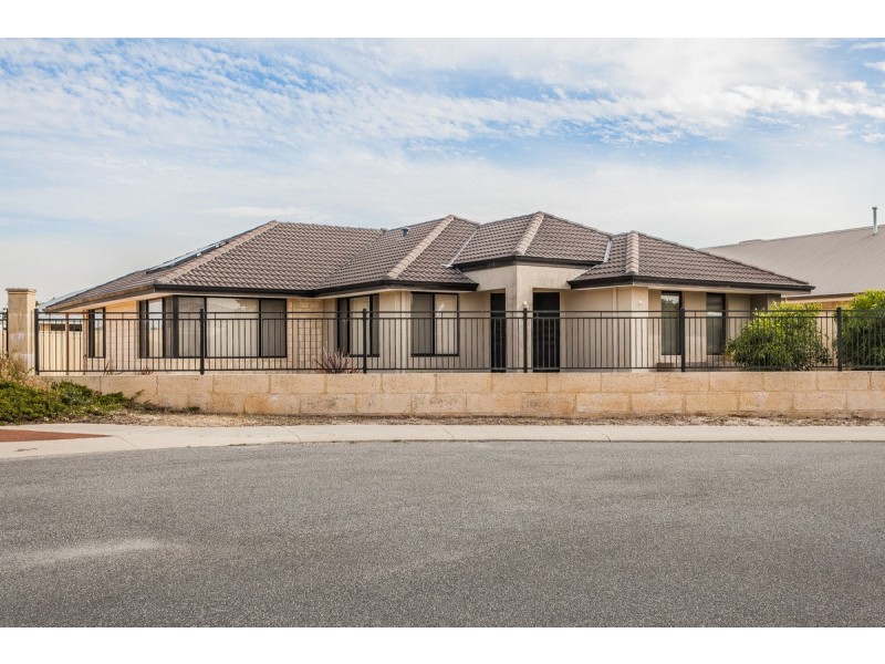 14 Cheney Loop, Secret Harbour WA 6173