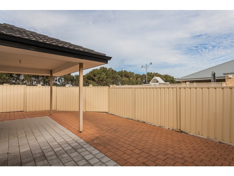 14 Cheney Loop, Secret Harbour WA 6173