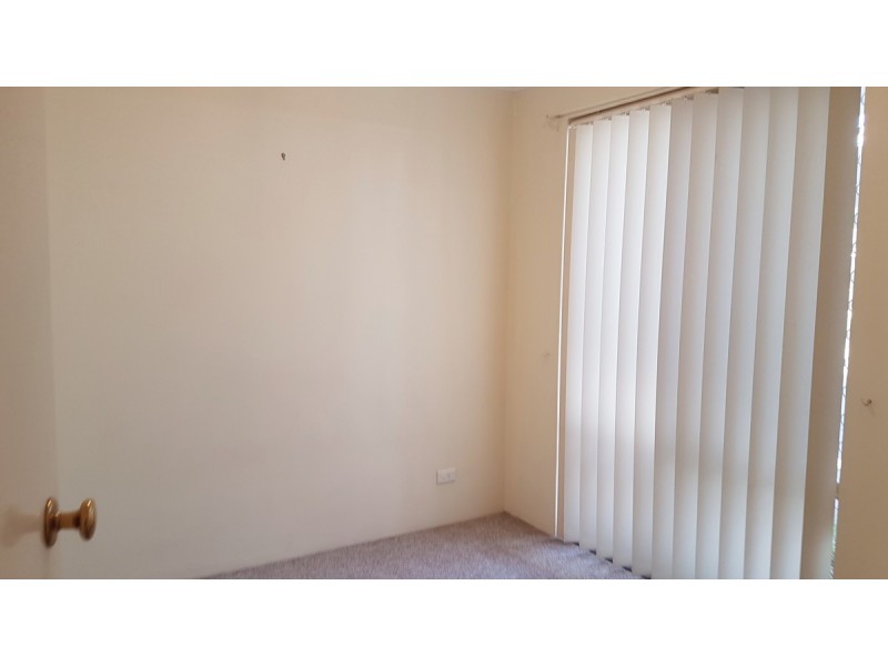 8/10 Merope Close, Rockingham WA 6168