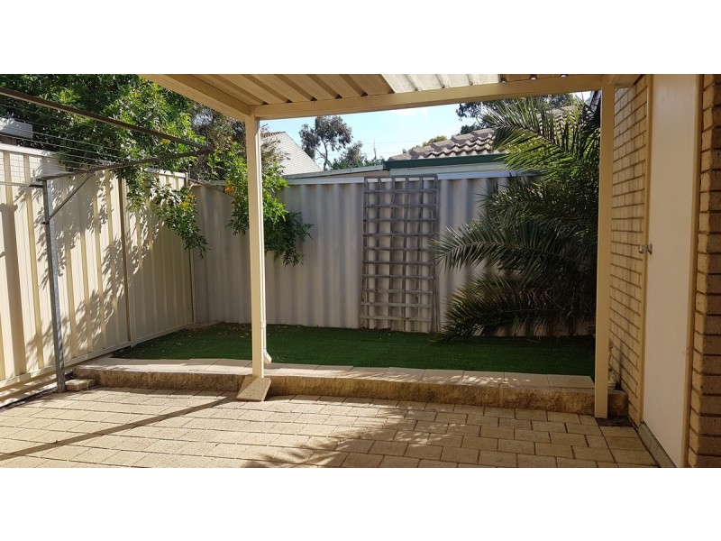 8/10 Merope Close, Rockingham WA 6168