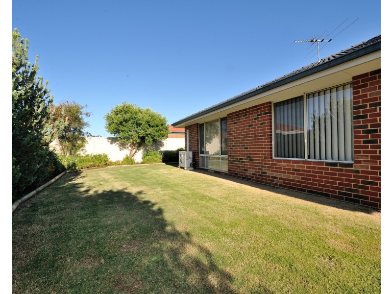 46 Kumarina Drive, Secret Harbour WA 6173