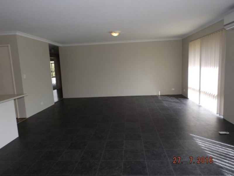 10 Chestnut Way, Baldivis WA 6171