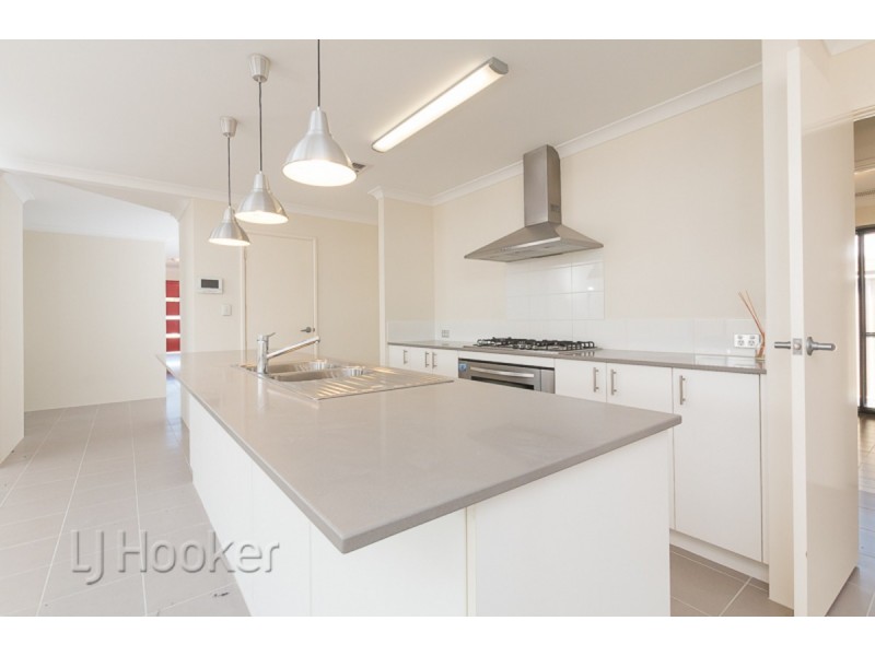 37 Wanderer Parkway, Baldivis WA 6171