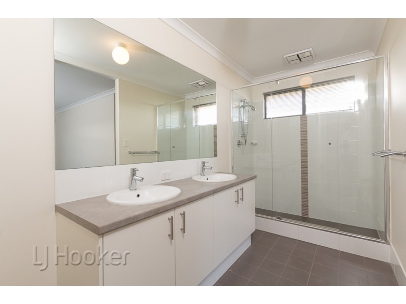 37 Wanderer Parkway, Baldivis WA 6171