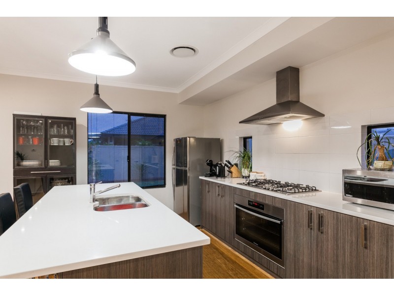 162 Harrington Waters Drive, Waikiki WA 6169