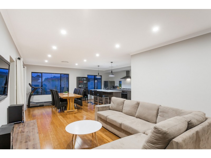 162 Harrington Waters Drive, Waikiki WA 6169