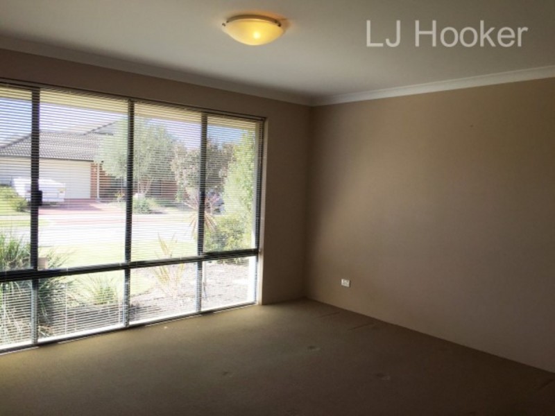 6 Freshwater Way, Secret Harbour WA 6173