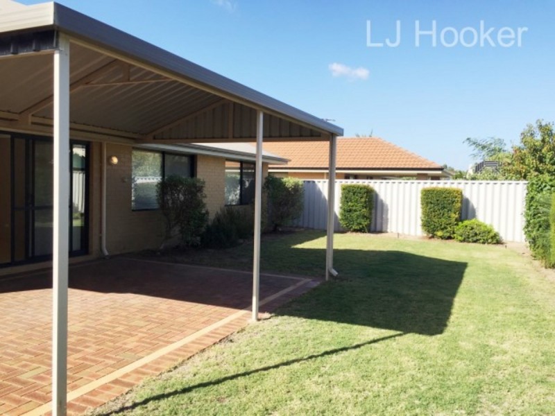 6 Freshwater Way, Secret Harbour WA 6173