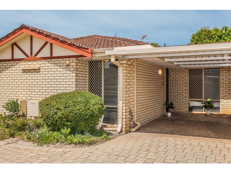 6/10 Merope Close, Rockingham WA 6168