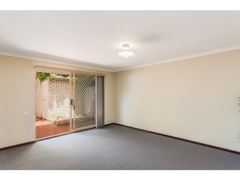 6/10 Merope Close, Rockingham WA 6168